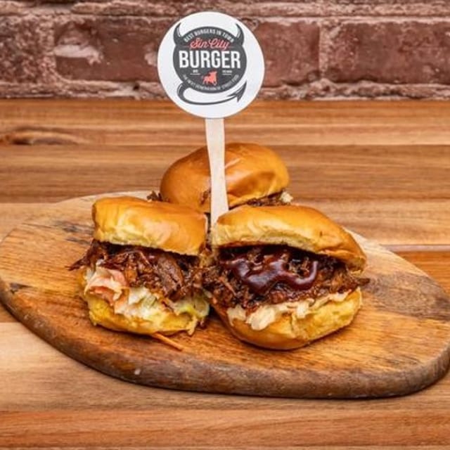 3 PULLED RIBEYE SLIDERS.